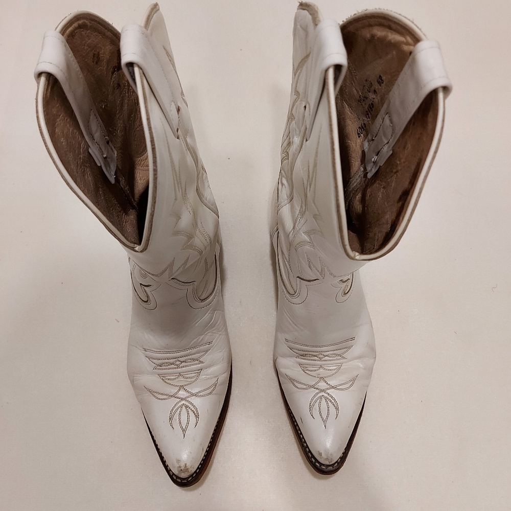 Boulet boots 8½ Women's. Made in Canada